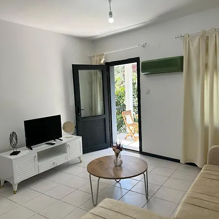 Ξενοδοχείο με διαμερίσματα Miya Homes Αλικαρνασσός